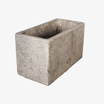 INNOVA Minimál “M” kültéri virágtartó alacsony