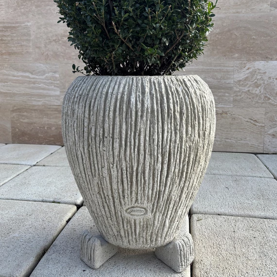 TERRA 50 váza lábakkal